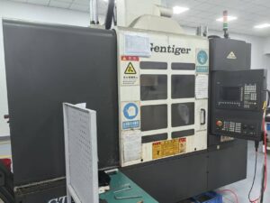 kwcnc-Gentiger high-speed vertical machining center for precision mold and part manufacturing